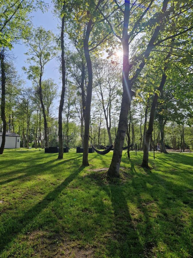 Lumi Resort Domki Letniskowe Z Podgrzewanym Basenem Rewal Bagian luar foto