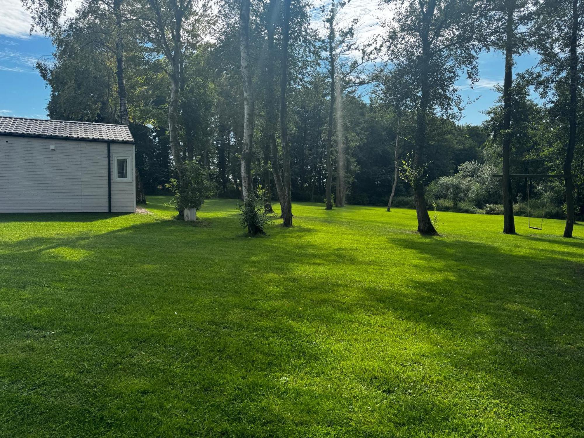 Lumi Resort Domki Letniskowe Z Podgrzewanym Basenem Rewal Bagian luar foto